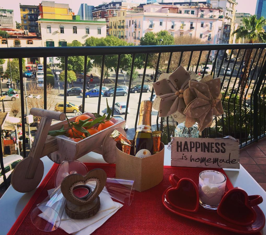 Holiday Garibaldi Napoli Bed & Breakfast Exterior foto